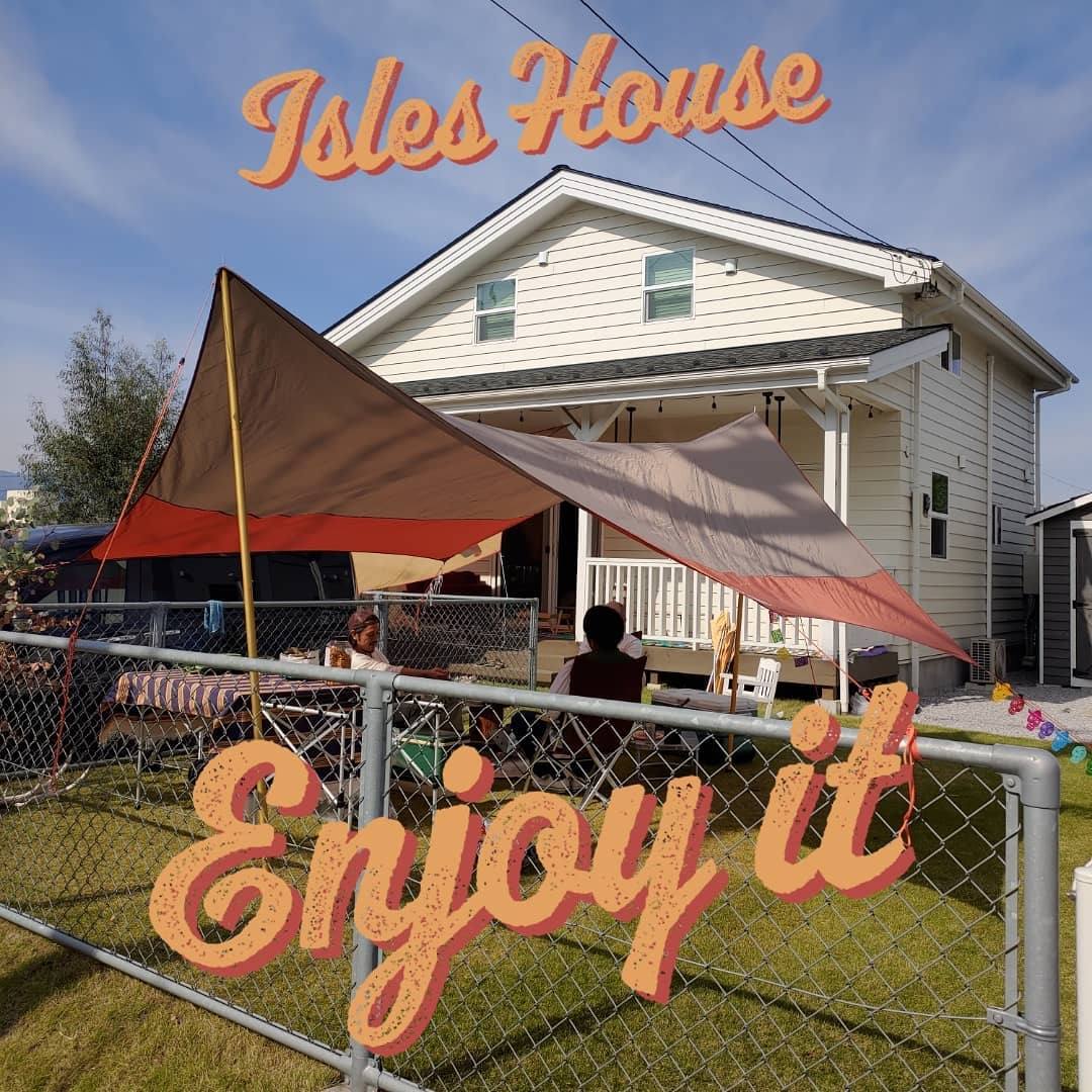 天気の良い日曜日、高崎のお客様は仲間とのバーベキューを楽しんでいました！「出かけるよりも家がいい」そんな声が聞こえてきます！！
#アイルズハウス施工例