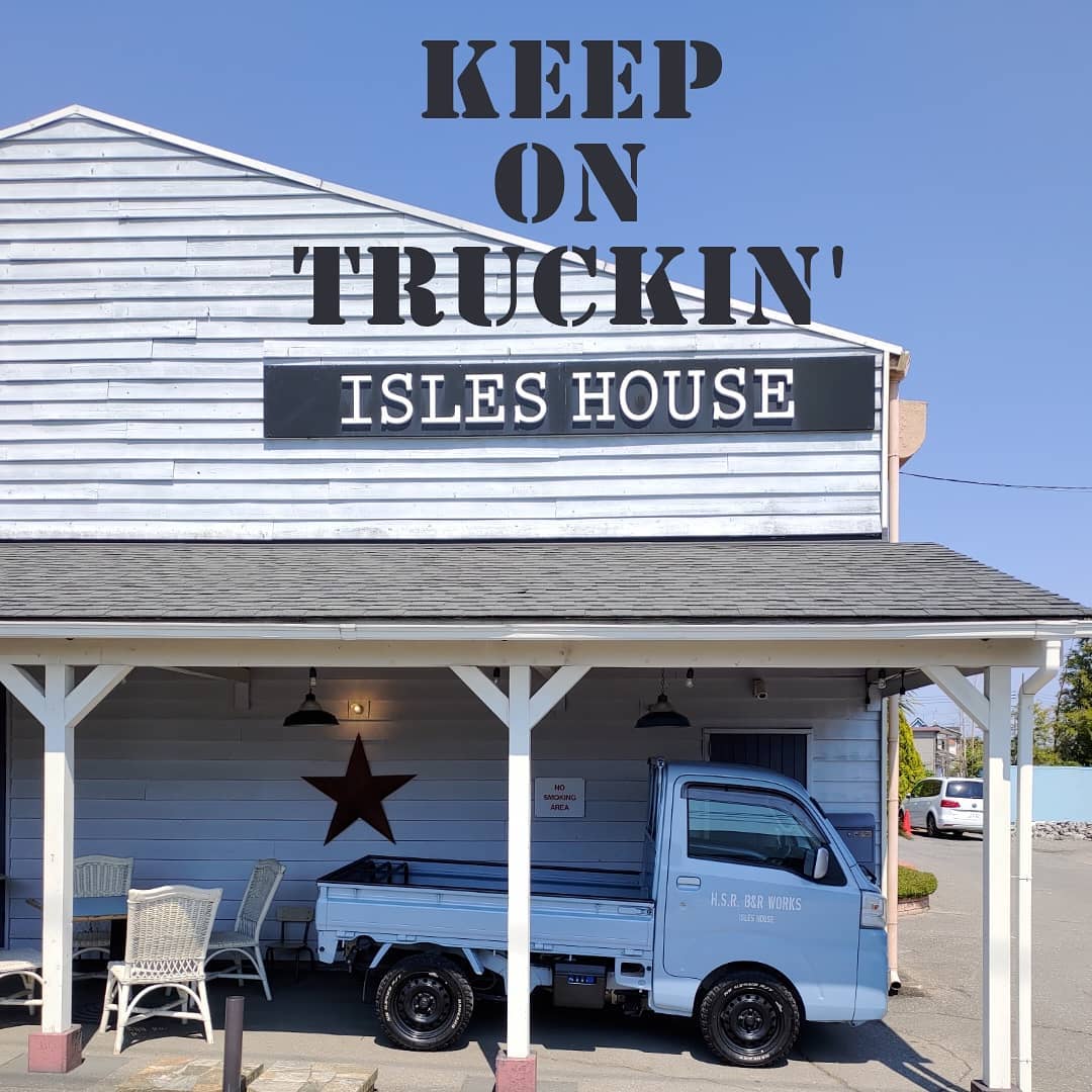 今週末から寒くなりそうですね。
夏より今が本当のキャンプシーズンです。予約は済んでいますか！
#camp
#camping