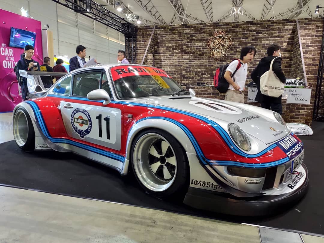 この世代です。 #tokyoautosalon #東京オートサロン #モデルガレージ #garage #garagelife #ガレージ #ガレージライフ #porsche #porsche911 #porsche930