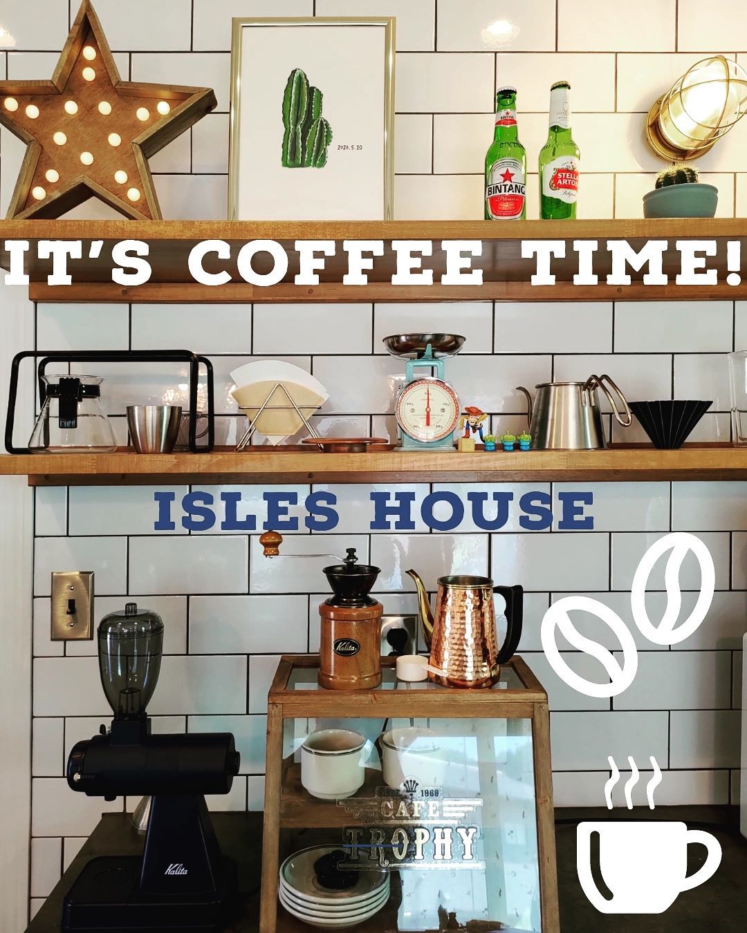 アイルズハウスならキッチンもカフェスペースに。お気に入りのコーヒー豆とお気に入りの道具で！
#アイルズハウス施工例
#家カフェ
#スプロケットアンドコーヒー
#coffee
#おうちカフェ