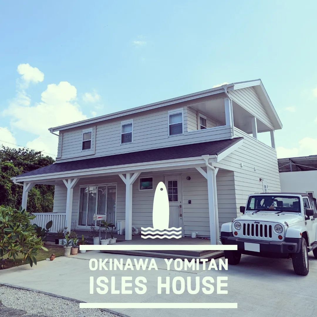 3月に完成した読谷の家。オーナーさまの2階バルコニーから見る読谷の海と夕陽は最高でしょう。
#jeep
#jeepwrangler