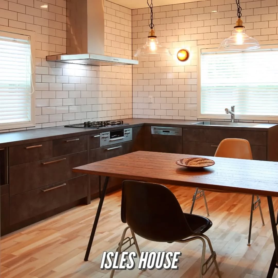 海外生活経験のお客様からは
対面よりL字型またはアイランド型キッチンを好まれます！