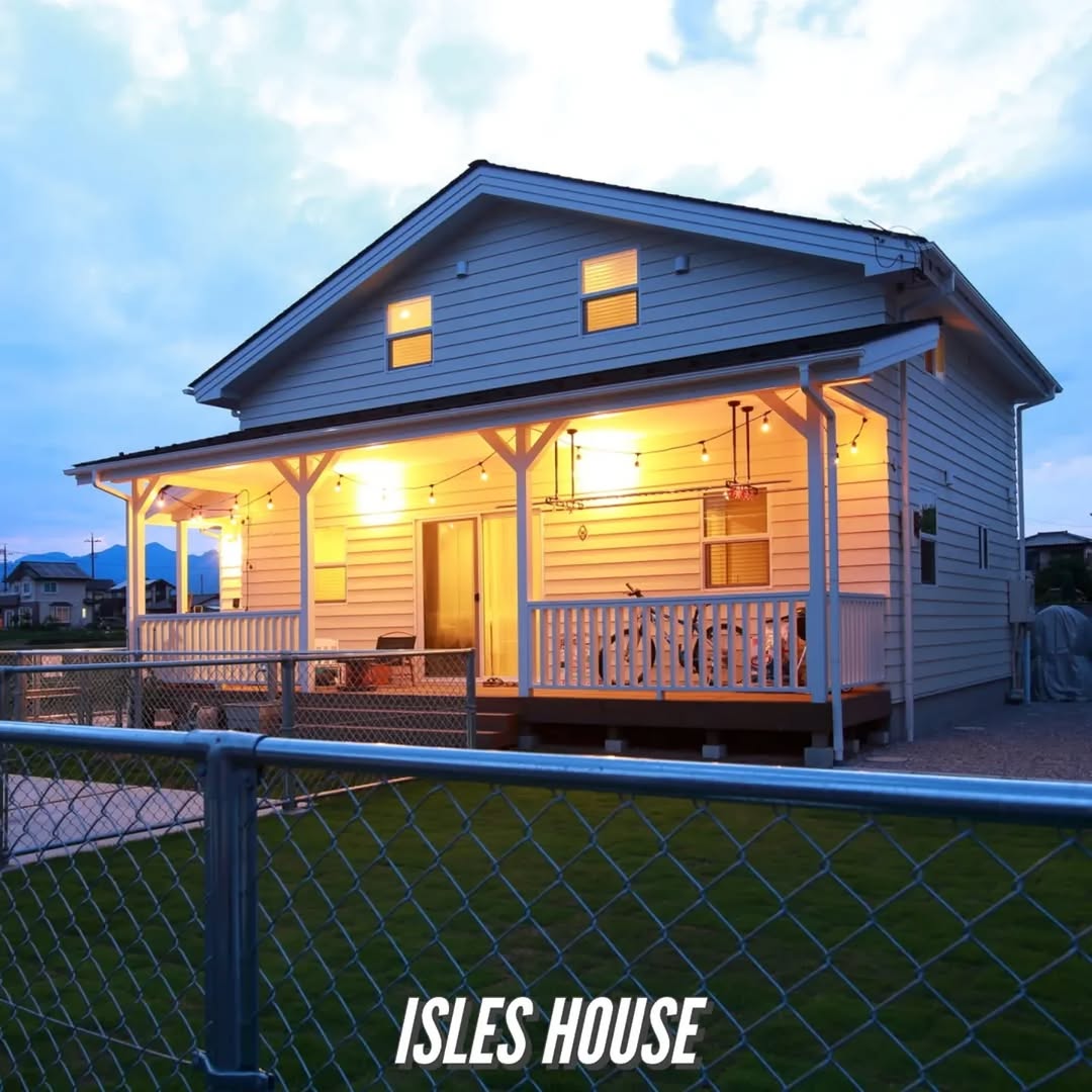 昼は暖かい日が続いていますが朝夕は冷え込みますね。
体調管理やりながら今週後半も頑張りましょう！