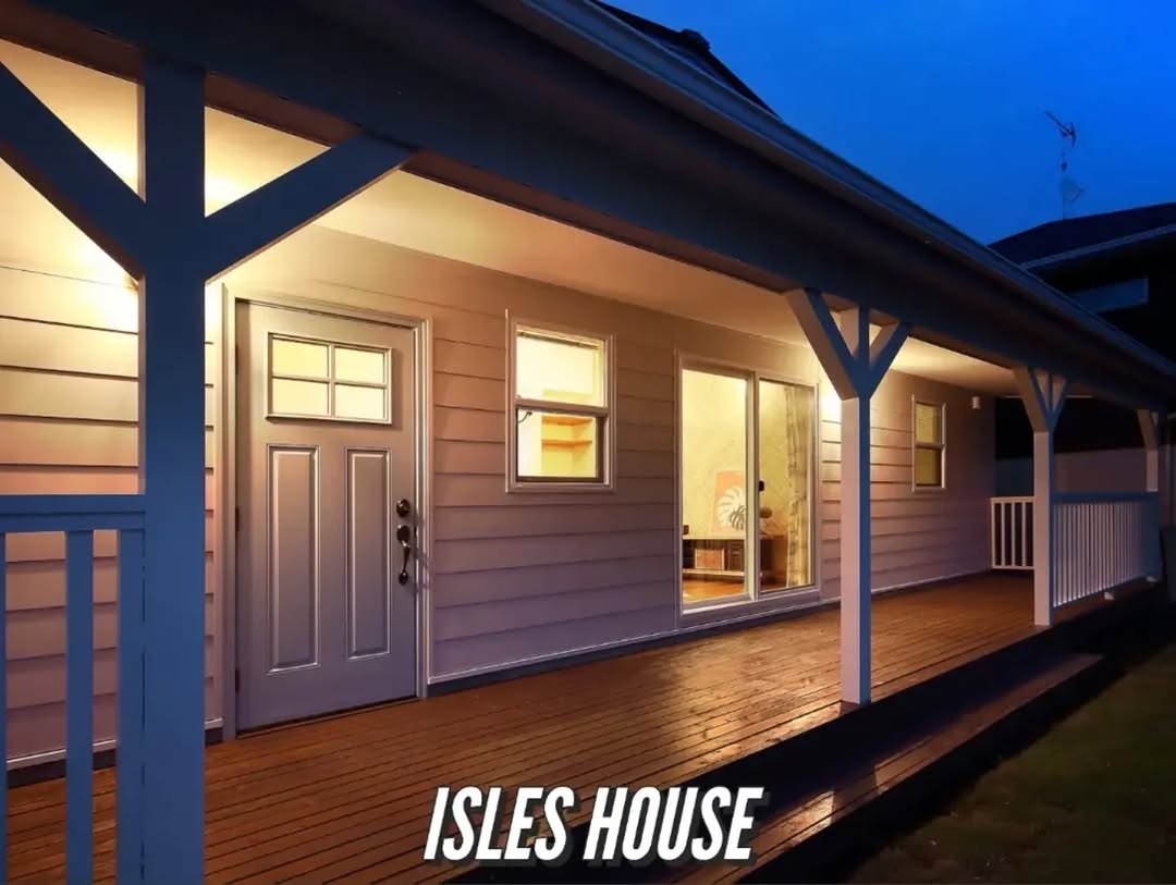 日曜日の夜、ホッとできる家に帰る。やっぱりお気に入りのマイホームがいい。